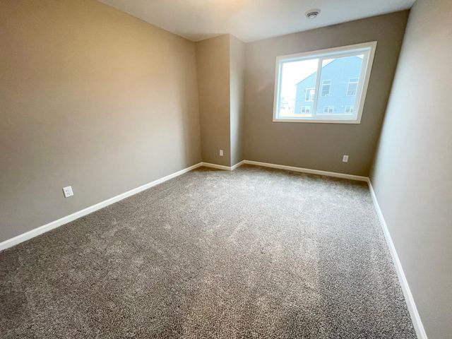 4670 199th Street N, Forest Lake, MN 55025