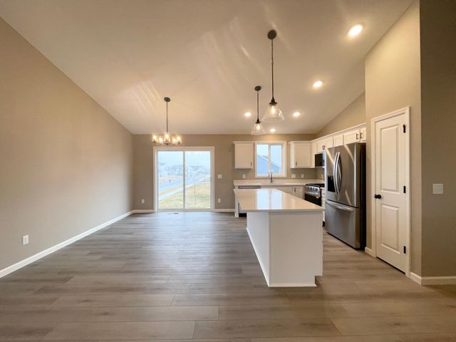 4670 199th Street N, Forest Lake, MN 55025