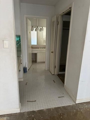 4109 Shady Creek Drive, Fort Worth, TX 76109