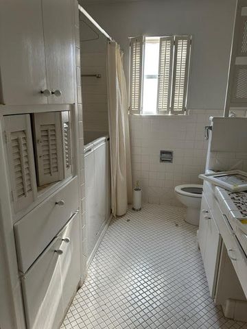 4109 Shady Creek Drive, Fort Worth, TX 76109