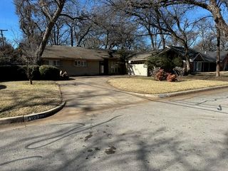 4109 Shady Creek Drive, Fort Worth, TX 76109