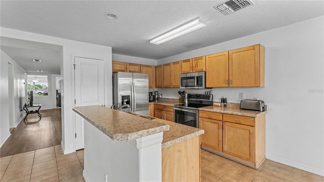 3005 PARK RIDGE AVENUE, Mulberry, FL 33860