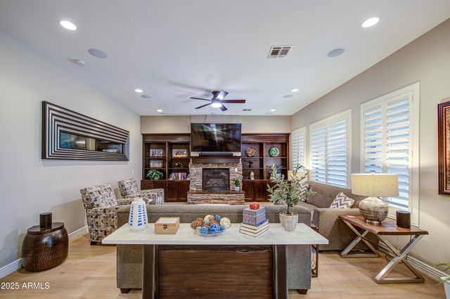 10218 S 44TH Lane, Laveen, AZ 85339