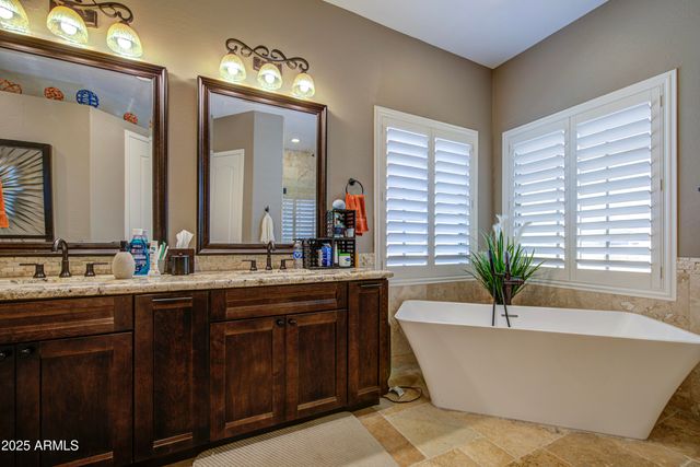 10218 S 44TH Lane, Laveen, AZ 85339