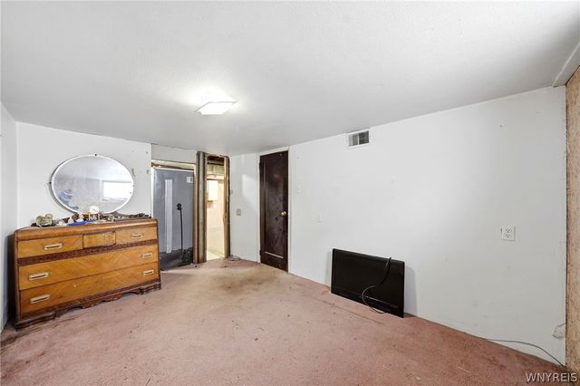 14 Harriet Street, Tonawanda, NY 14150