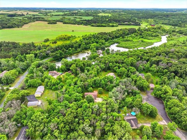 2079 Asplund Road, New Richmond, WI 54017