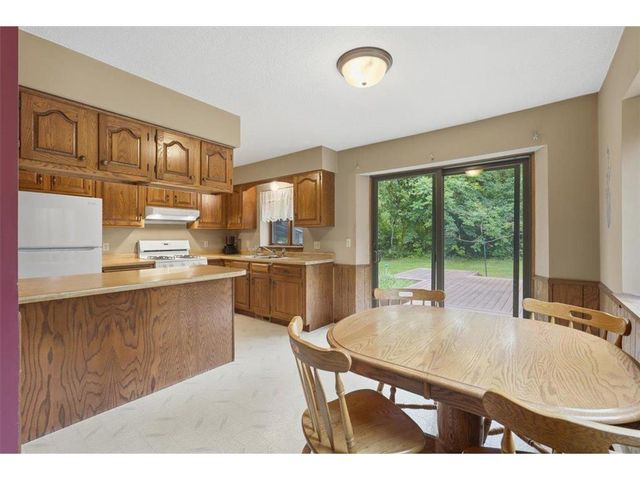 2079 Asplund Road, New Richmond, WI 54017