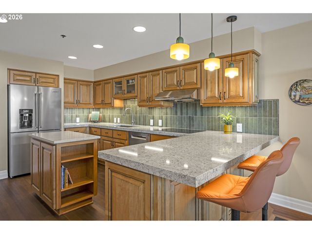1414 Sw 3RD Ave 2802, Portland, OR 97201