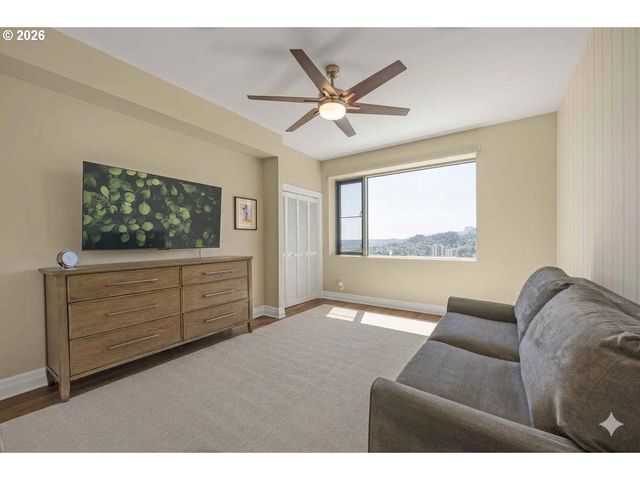 1414 Sw 3RD Ave 2802, Portland, OR 97201