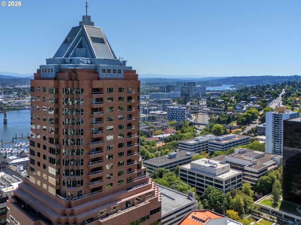 1414 Sw 3RD Ave 2802, Portland, OR 97201
