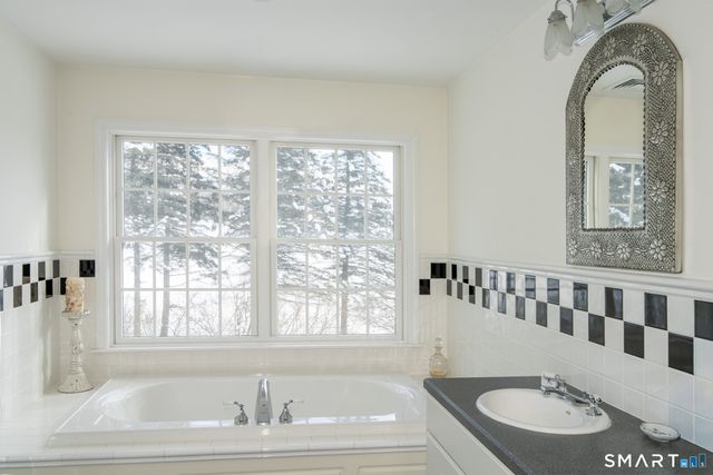 48 Long Pond Road, Salisbury, CT 06039