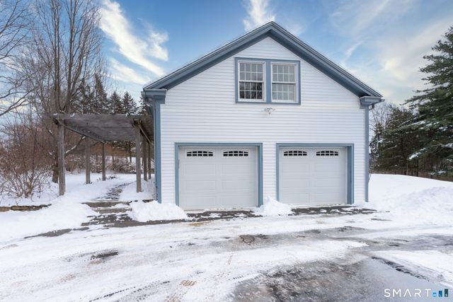 48 Long Pond Road, Salisbury, CT 06039