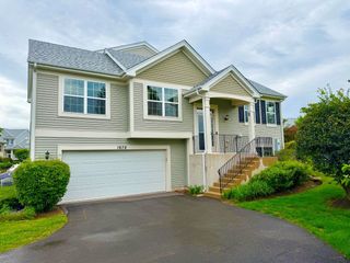 1678 Windward Drive, Pingree Grove, IL 60140