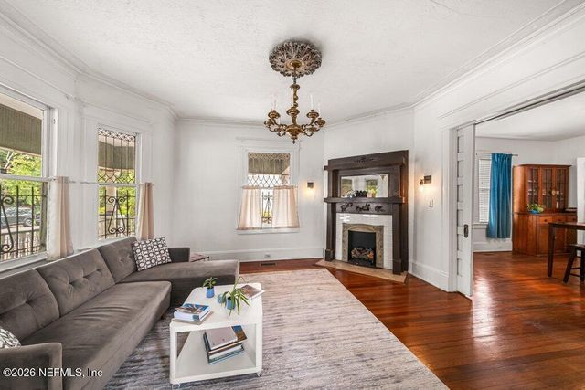414 E 6TH Street, Jacksonville, FL 32206