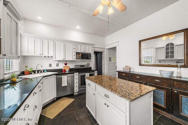414 E 6TH Street, Jacksonville, FL 32206