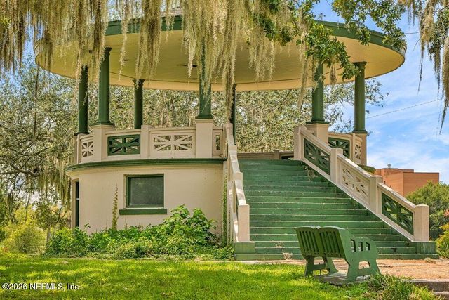 414 E 6TH Street, Jacksonville, FL 32206