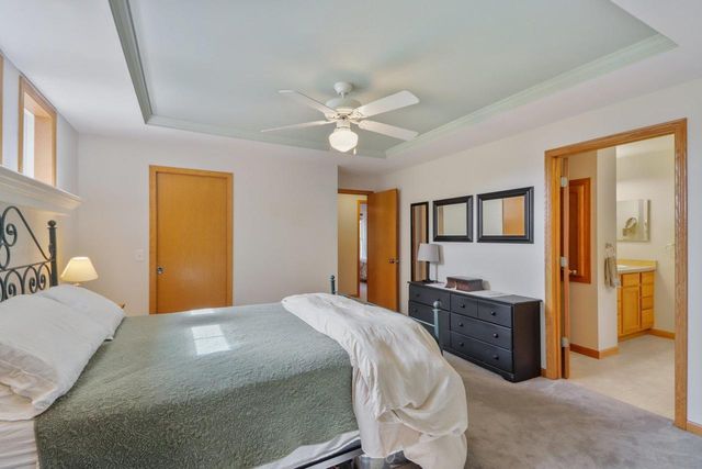 10 Black Stone Circle, Madison, WI 53719