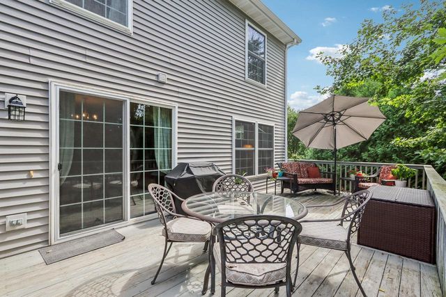 10 Black Stone Circle, Madison, WI 53719
