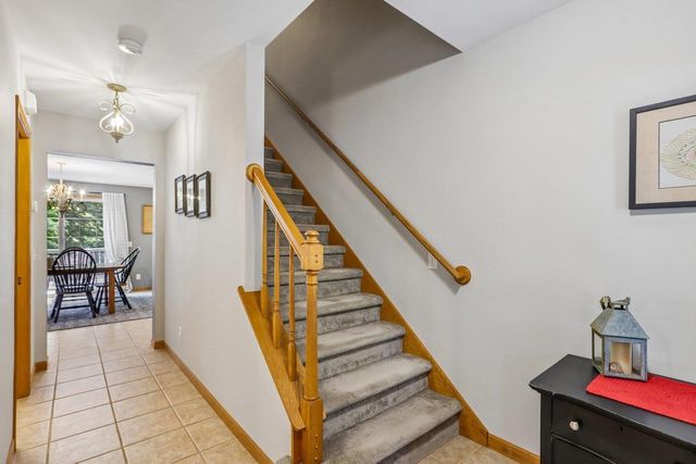 10 Black Stone Circle, Madison, WI 53719