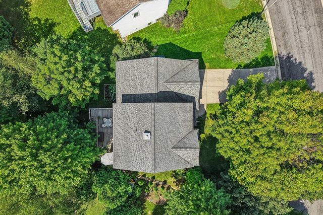 10 Black Stone Circle, Madison, WI 53719