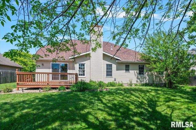 3908 GREENFIELD Drive, Springfield, IL 62704