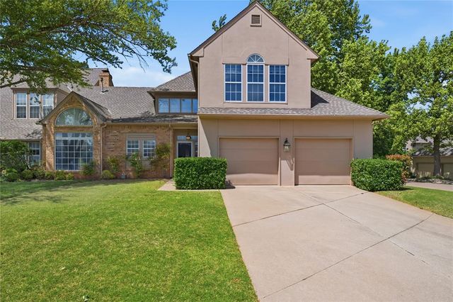 5515 Fairway Drive, Edmond, OK 73025