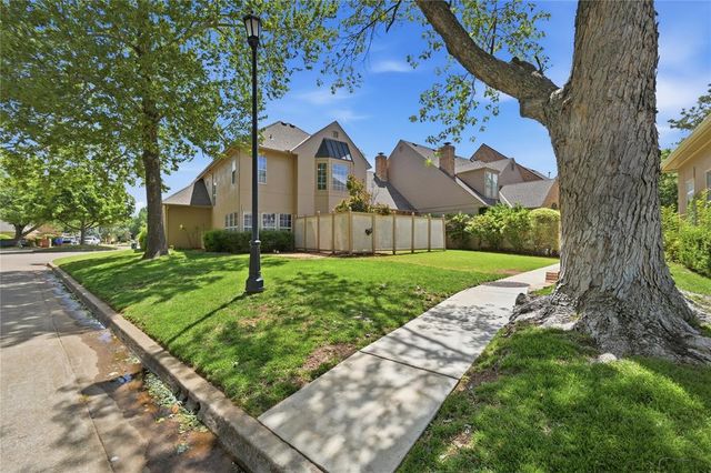 5515 Fairway Drive, Edmond, OK 73025