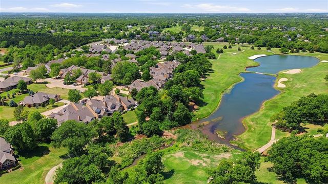5515 Fairway Drive, Edmond, OK 73025