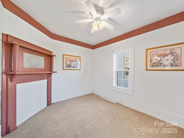 321 Lyle Lane, Green Mountain, NC 28740