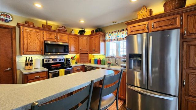 986 Owl Creek Parkway, Odessa, MO 64076