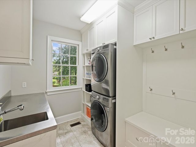 2616 Giverny Drive, Charlotte, NC 28226