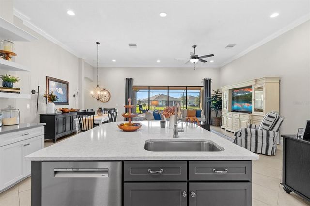 13208 FAWN LILY DRIVE, Riverview, FL 33579