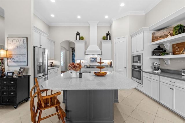 13208 FAWN LILY DRIVE, Riverview, FL 33579