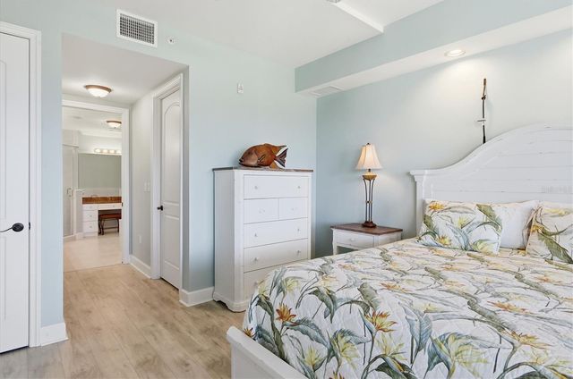 11200 HACIENDA DEL MAR BOULEVARD B-204, Placida, FL 33946