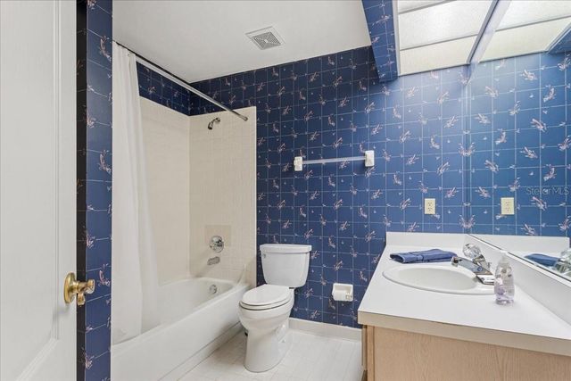 3952 NW 25TH CIRCLE, Gainesville, FL 32606