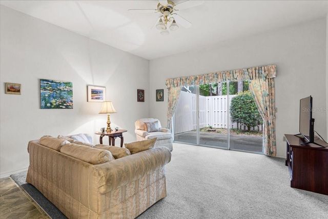 3952 NW 25TH CIRCLE, Gainesville, FL 32606