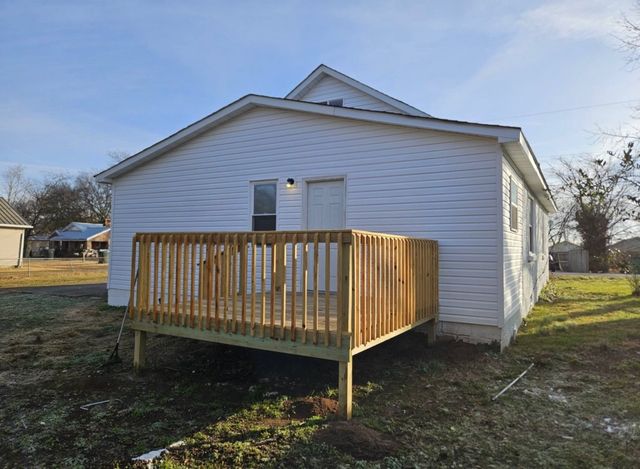 386 N Blakemore Ave, Gallatin, TN 37066