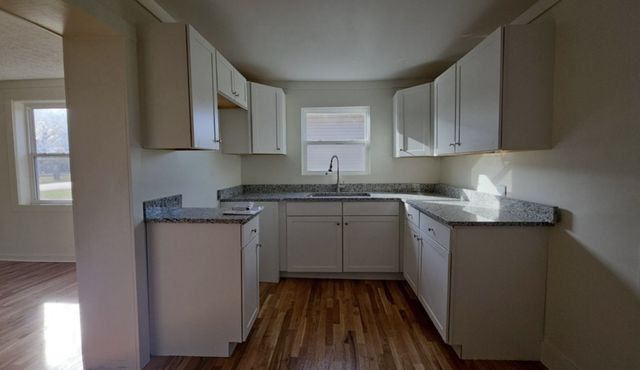 386 N Blakemore Ave, Gallatin, TN 37066