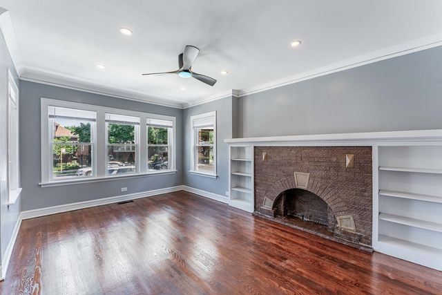 6106 S California Avenue, Chicago, IL 60629