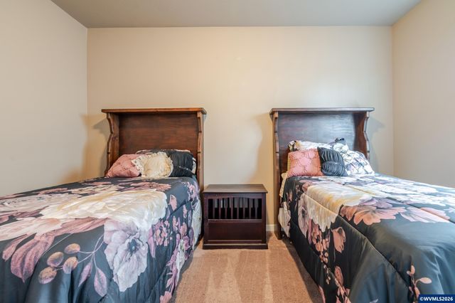 2644 NW Kingston Wy, Albany, OR 97321