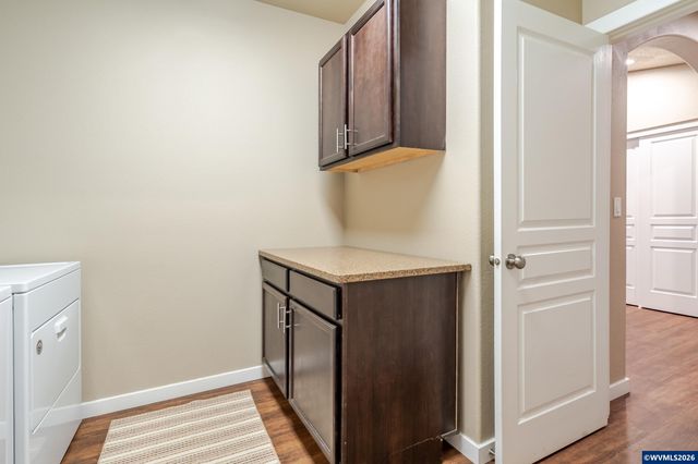 2644 NW Kingston Wy, Albany, OR 97321