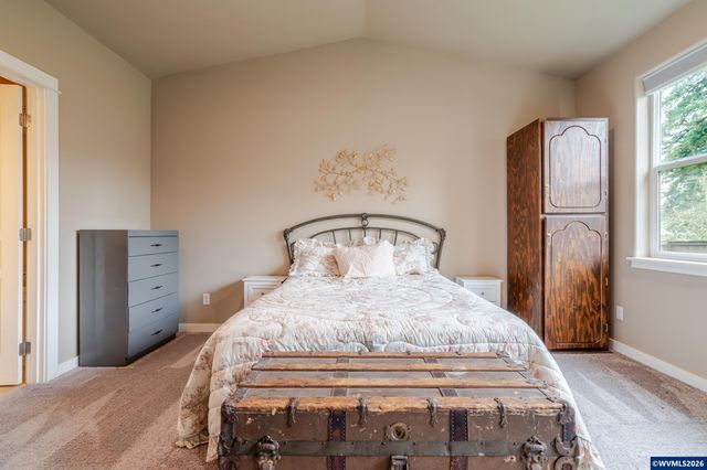 2644 NW Kingston Wy, Albany, OR 97321