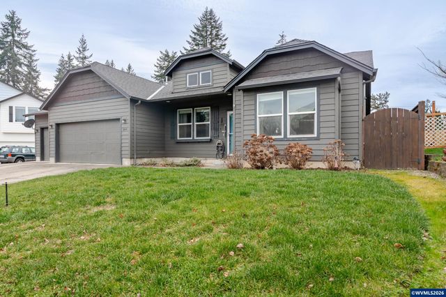 2644 NW Kingston Wy, Albany, OR 97321