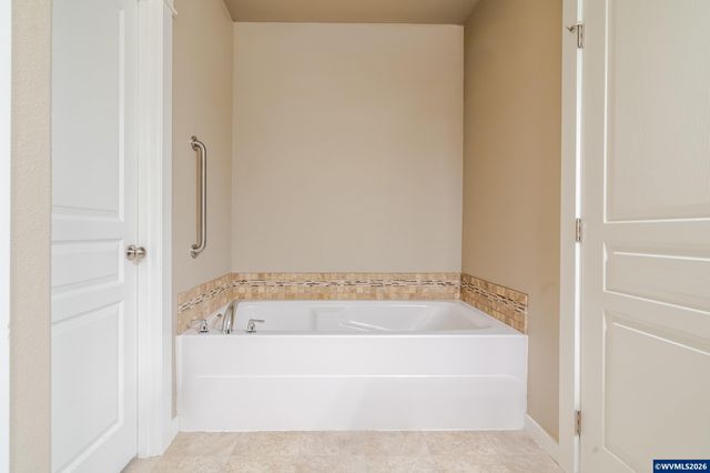 2644 NW Kingston Wy, Albany, OR 97321