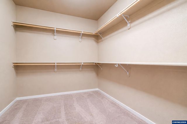 2644 NW Kingston Wy, Albany, OR 97321