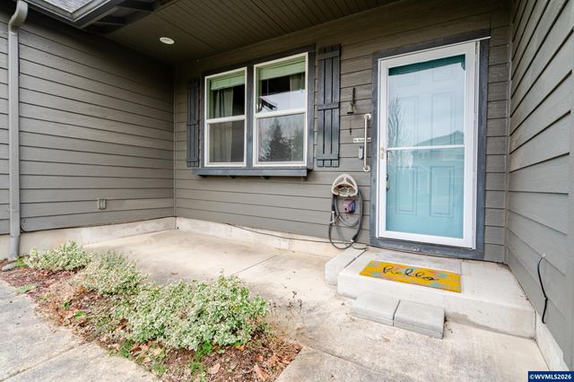 2644 NW Kingston Wy, Albany, OR 97321