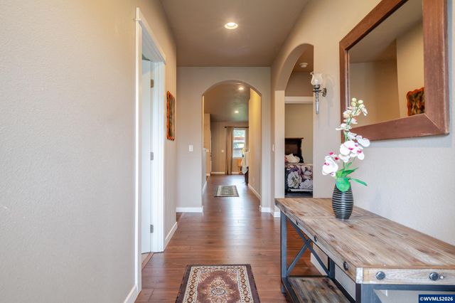 2644 NW Kingston Wy, Albany, OR 97321