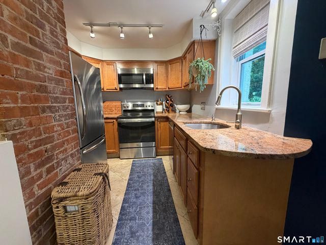 440 Prospect Street 3, New Haven, CT 06511