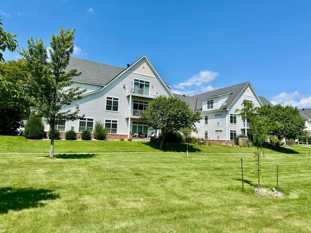 2100 Old School Road 206, Mound, MN 55364