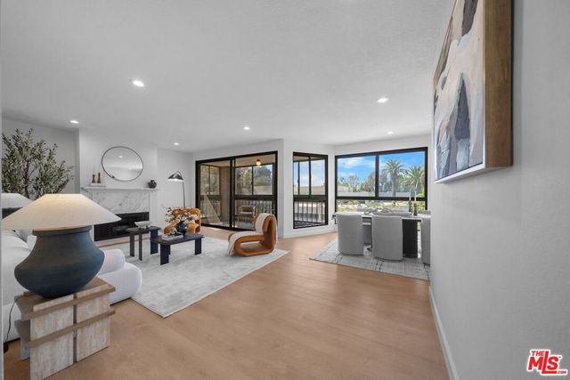4477 Wilshire Boulevard 308, Los Angeles, CA 90010